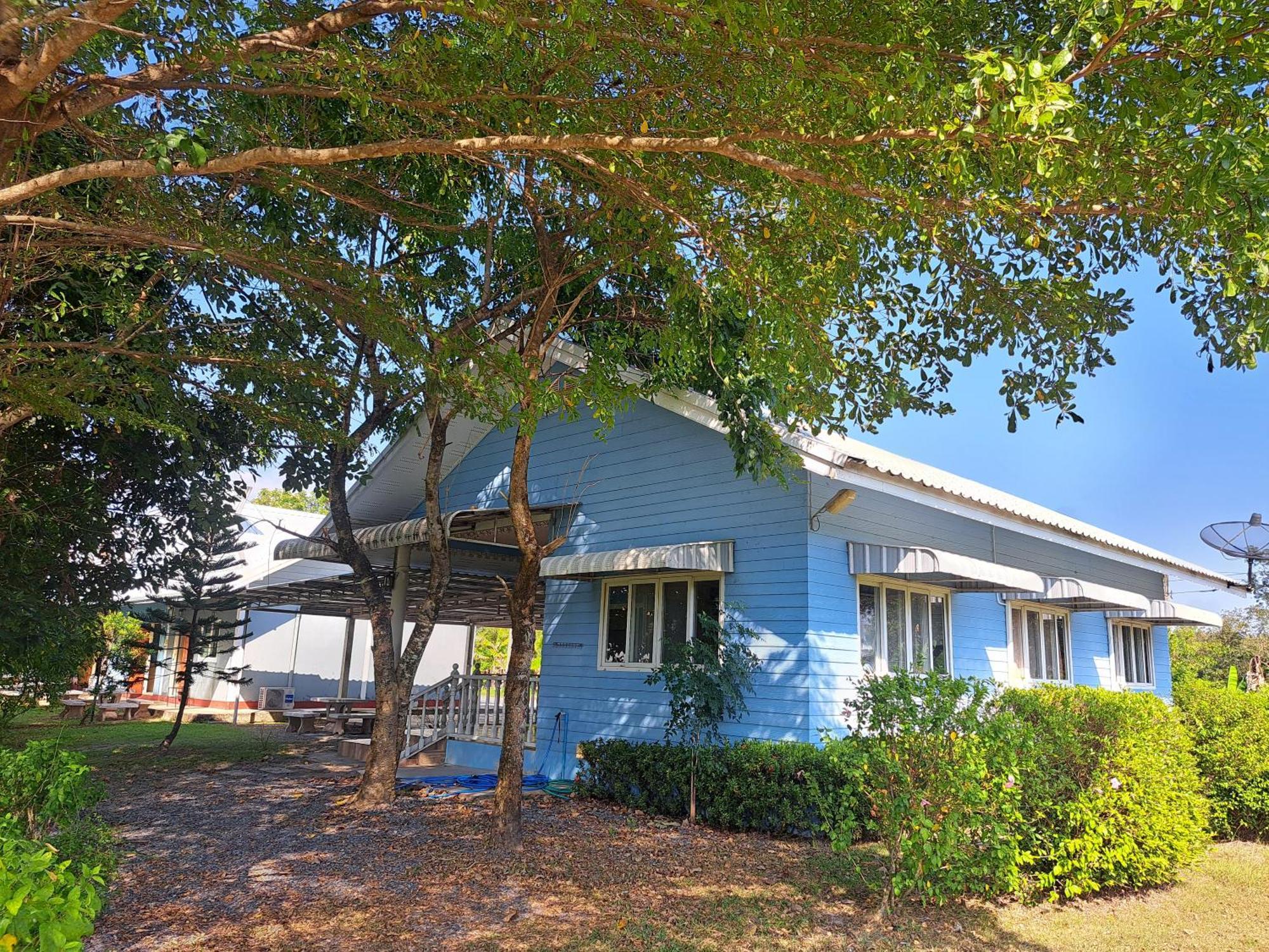 Armthong Resort Nakhonnajok Kültér fotó